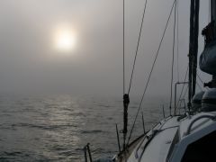 Sonne durch den Nebel